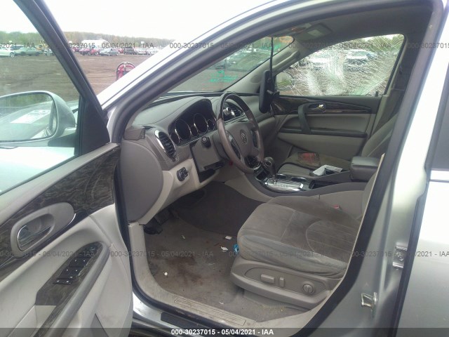 Photo 4 VIN: 5GAKRAKD6EJ174730 - BUICK ENCLAVE 