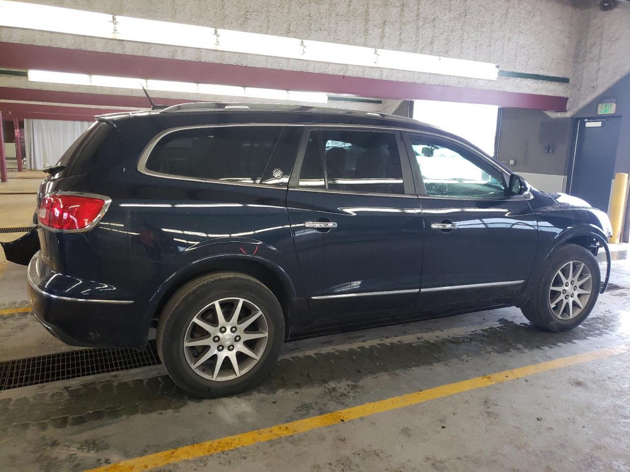 Photo 2 VIN: 5GAKRAKD6HJ166857 - BUICK ENCLAVE 