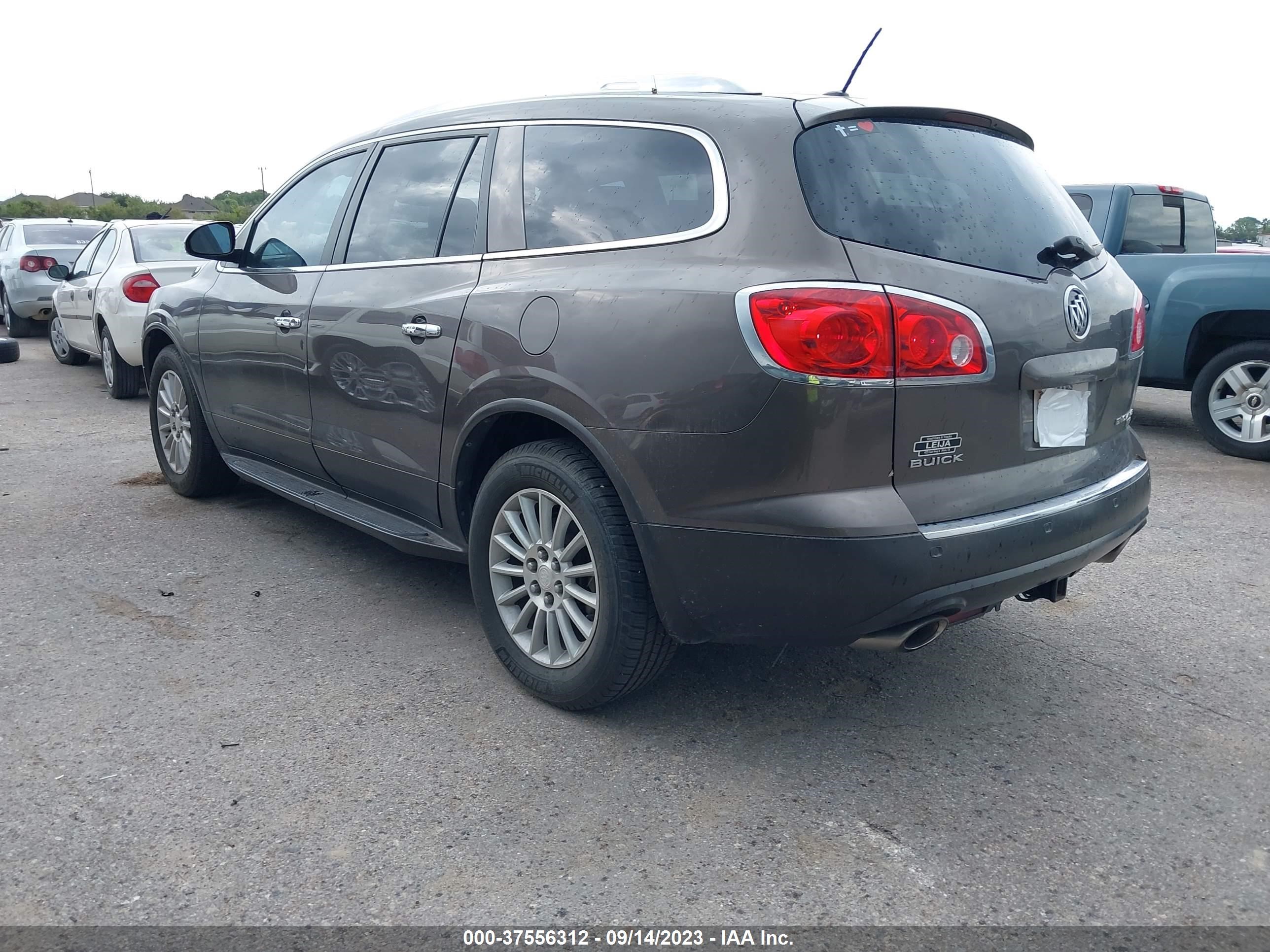 Photo 2 VIN: 5GAKRBED1BJ171571 - BUICK ENCLAVE 