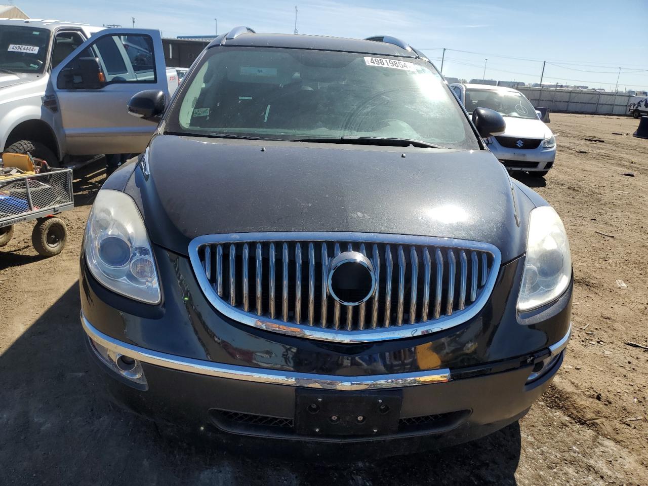 Photo 4 VIN: 5GAKRBED4BJ154540 - BUICK ENCLAVE 