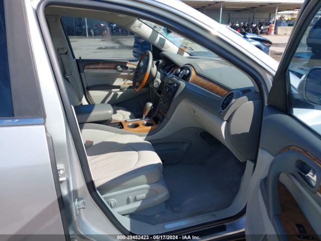 Photo 4 VIN: 5GAKRBED4BJ320409 - BUICK ENCLAVE 