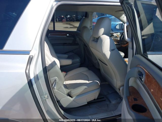 Photo 7 VIN: 5GAKRBED4BJ320409 - BUICK ENCLAVE 