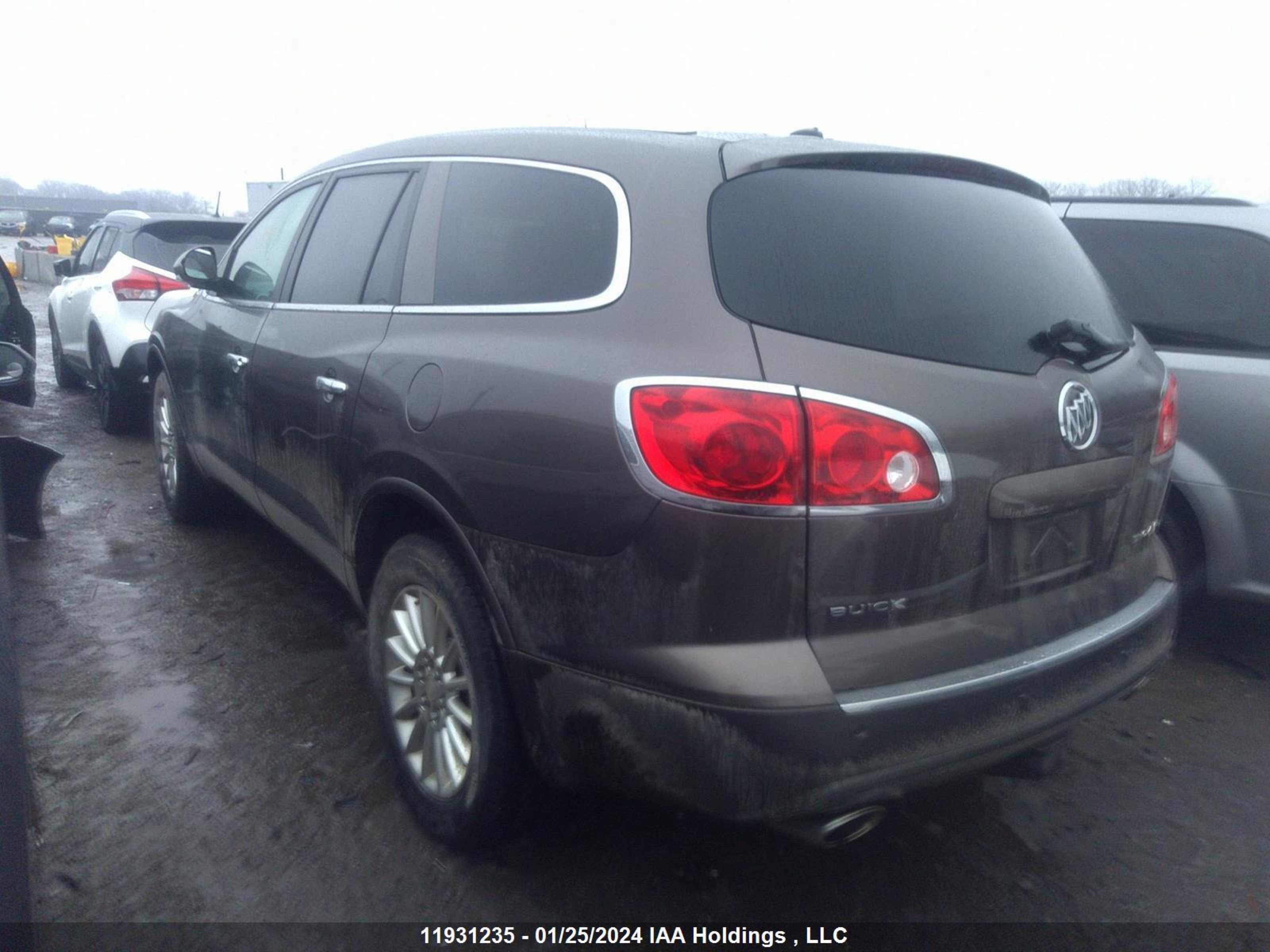 Photo 2 VIN: 5GAKRBED6BJ365044 - BUICK ENCLAVE 