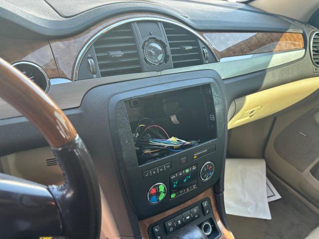 Photo 8 VIN: 5GAKRBED7BJ114680 - BUICK ENCLAVE 