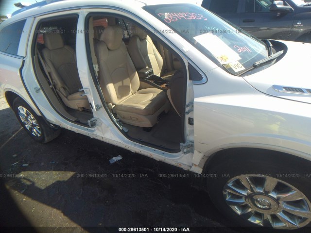 Photo 5 VIN: 5GAKRBED9BJ162875 - BUICK ENCLAVE 