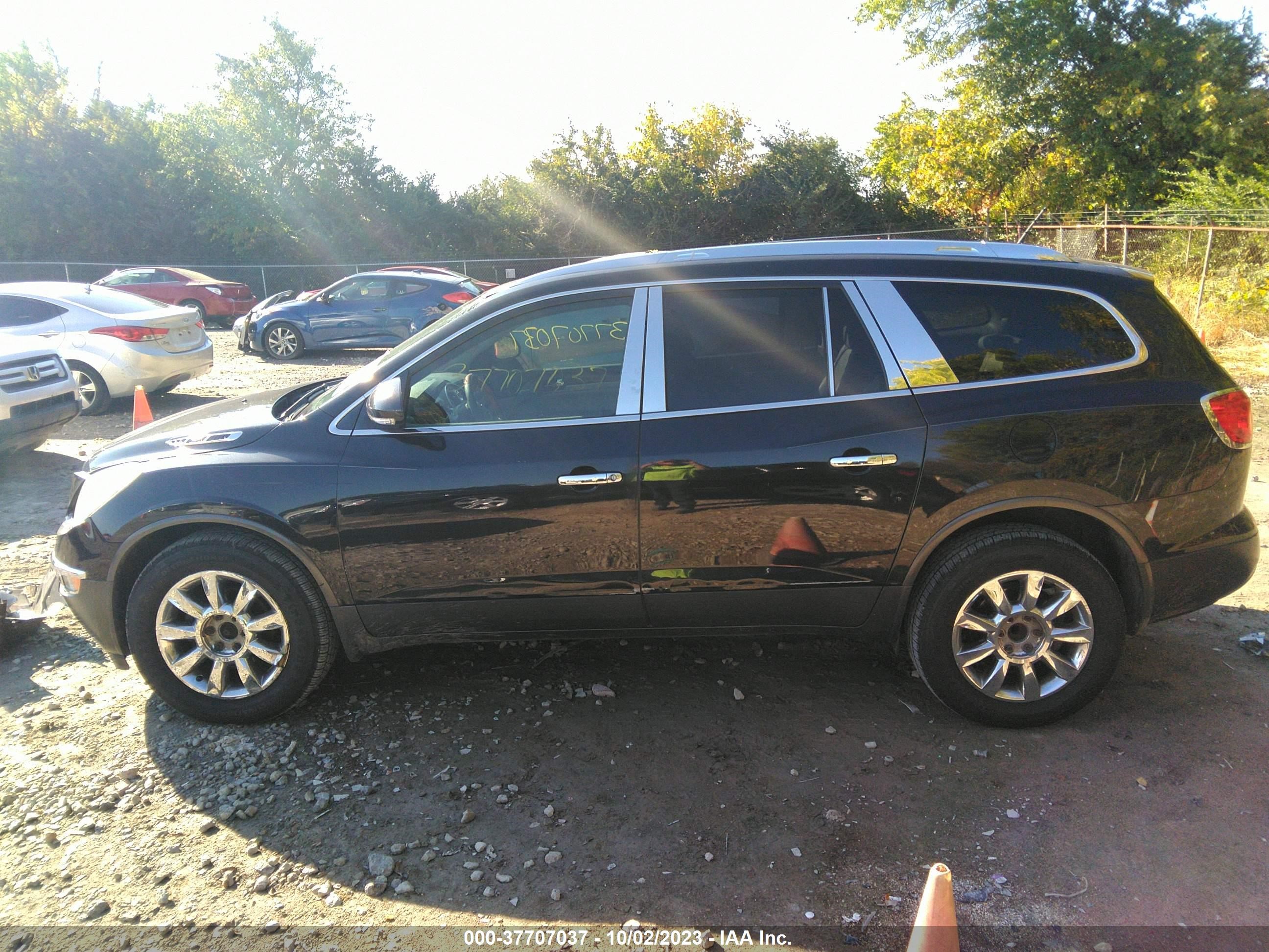 Photo 14 VIN: 5GAKRBED9BJ170975 - BUICK ENCLAVE 