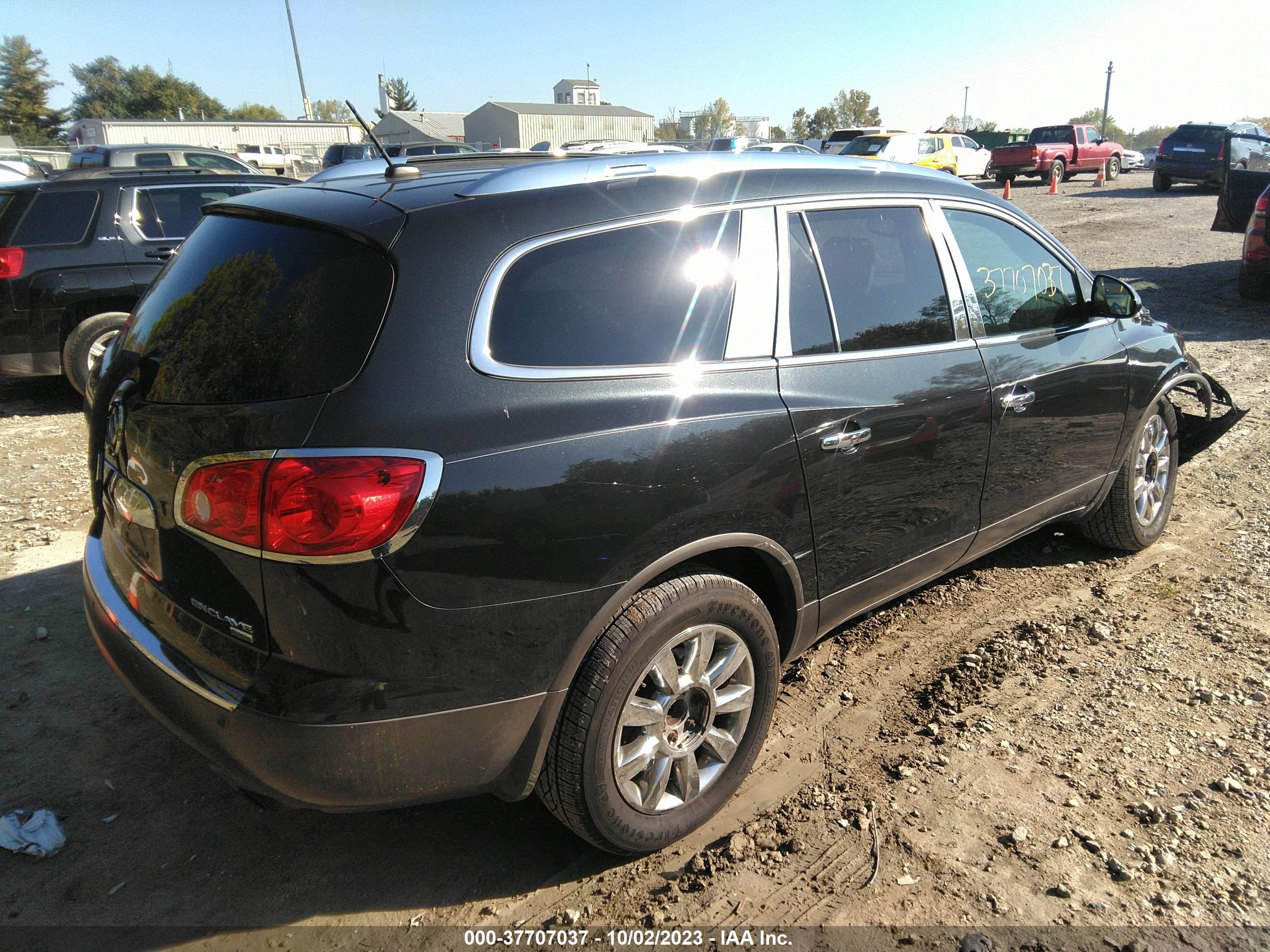 Photo 3 VIN: 5GAKRBED9BJ170975 - BUICK ENCLAVE 