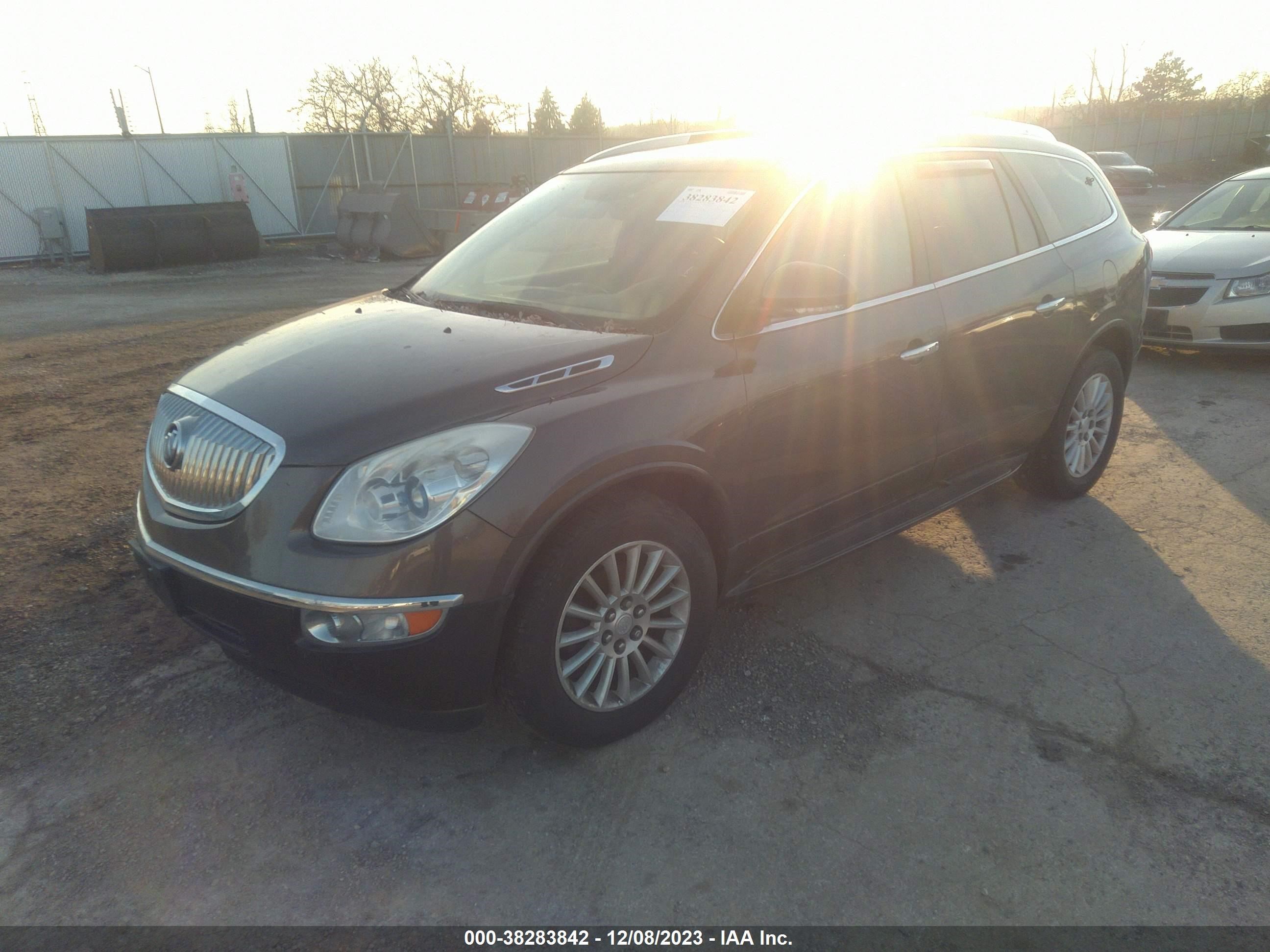 Photo 1 VIN: 5GAKRBEDXBJ239608 - BUICK ENCLAVE 