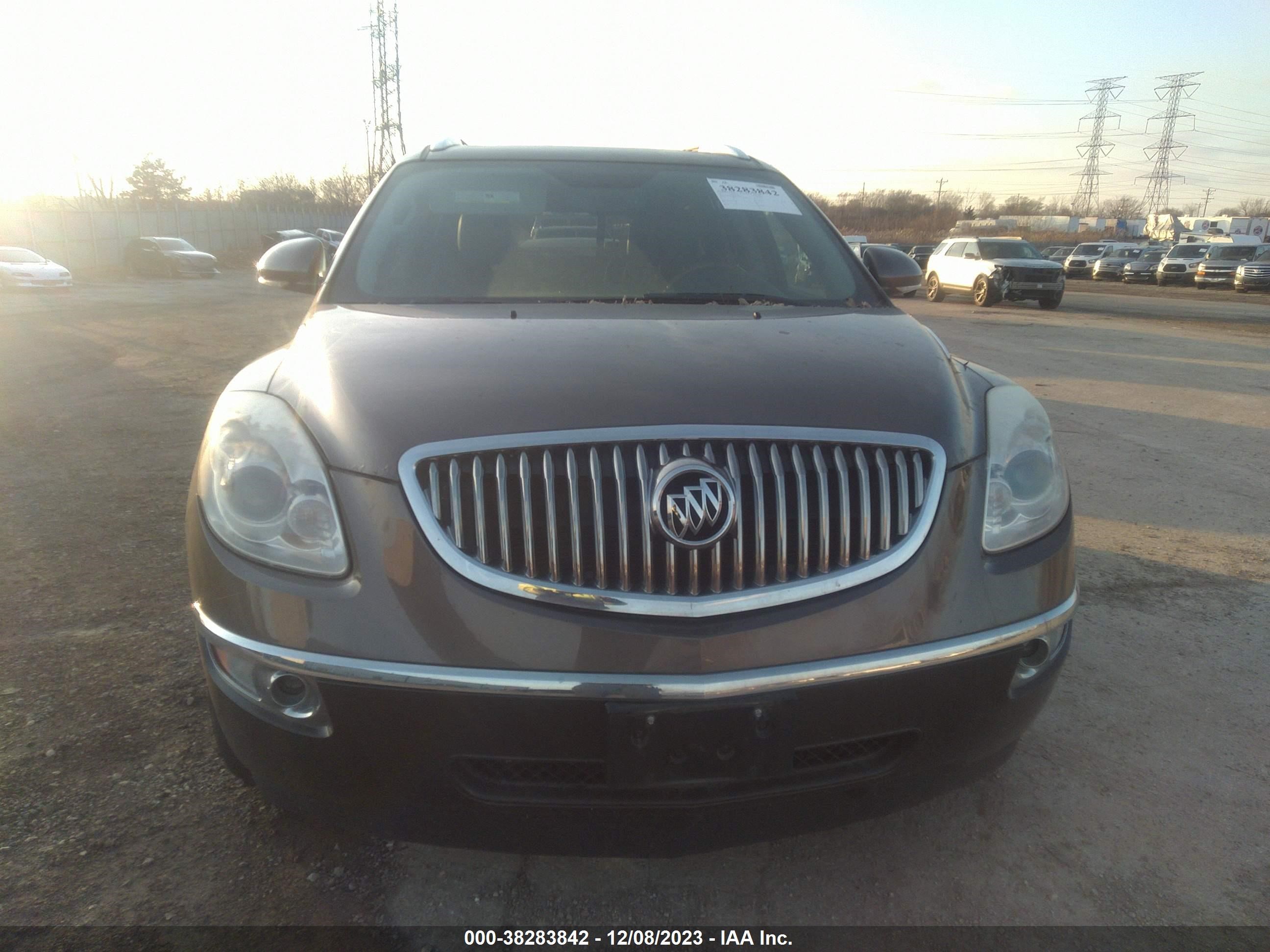 Photo 5 VIN: 5GAKRBEDXBJ239608 - BUICK ENCLAVE 