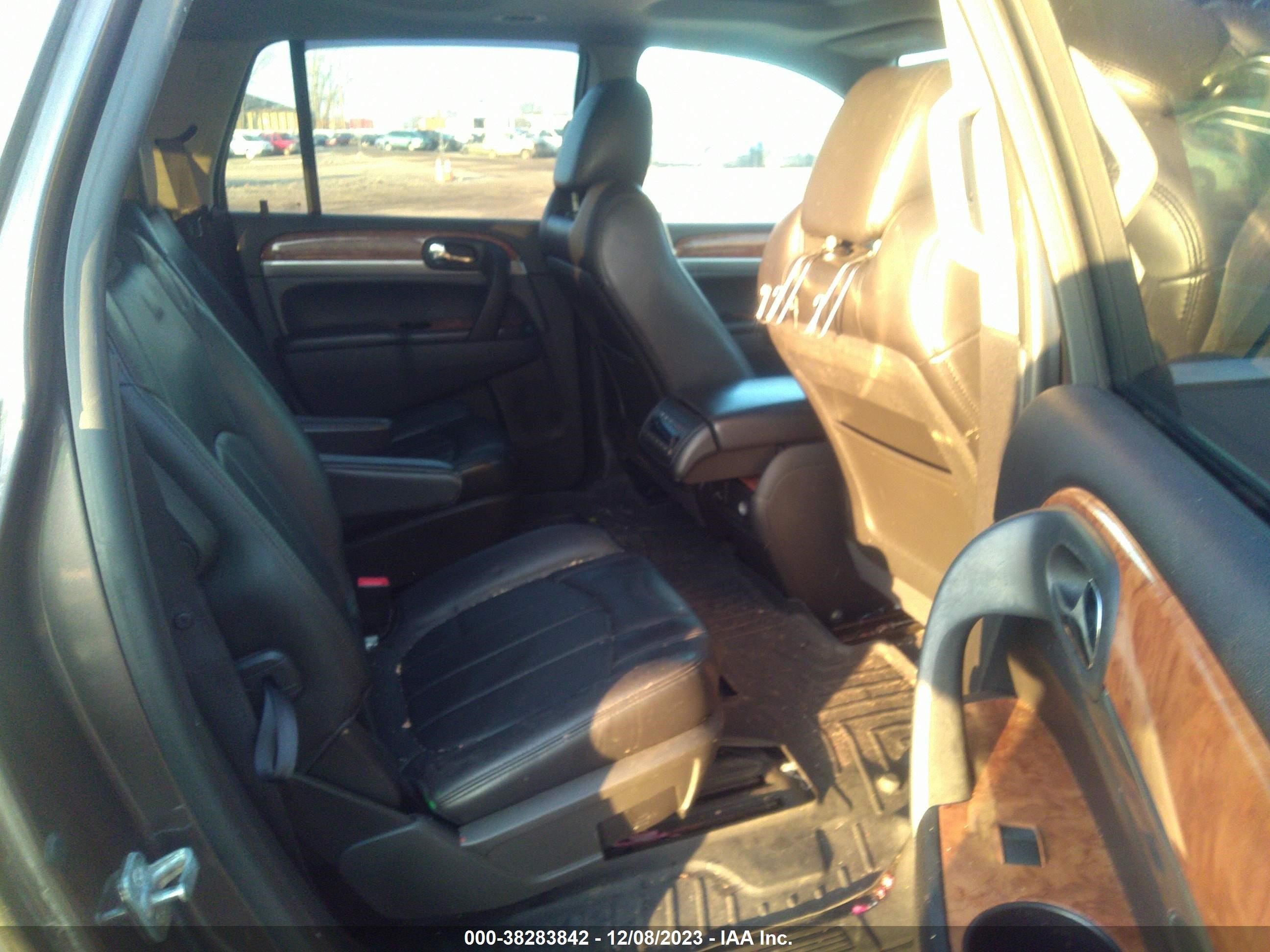 Photo 7 VIN: 5GAKRBEDXBJ239608 - BUICK ENCLAVE 