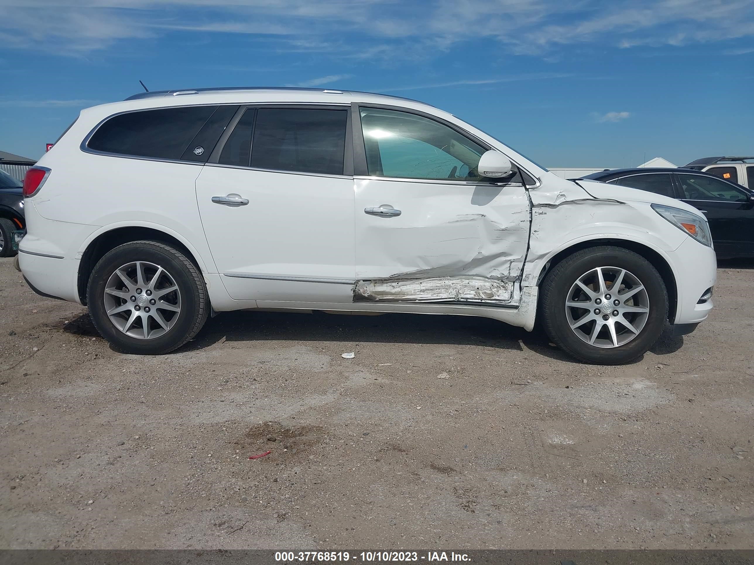 Photo 12 VIN: 5GAKRBKD0HJ332828 - BUICK ENCLAVE 