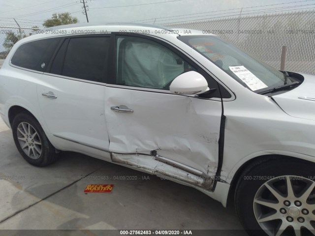 Photo 5 VIN: 5GAKRBKD2GJ296591 - BUICK ENCLAVE 