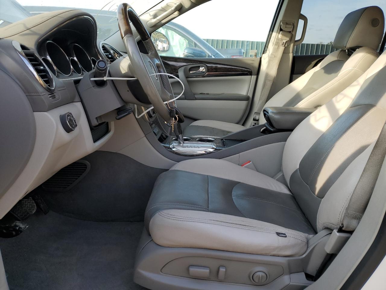 Photo 7 VIN: 5GAKRBKD3DJ173149 - BUICK ENCLAVE 