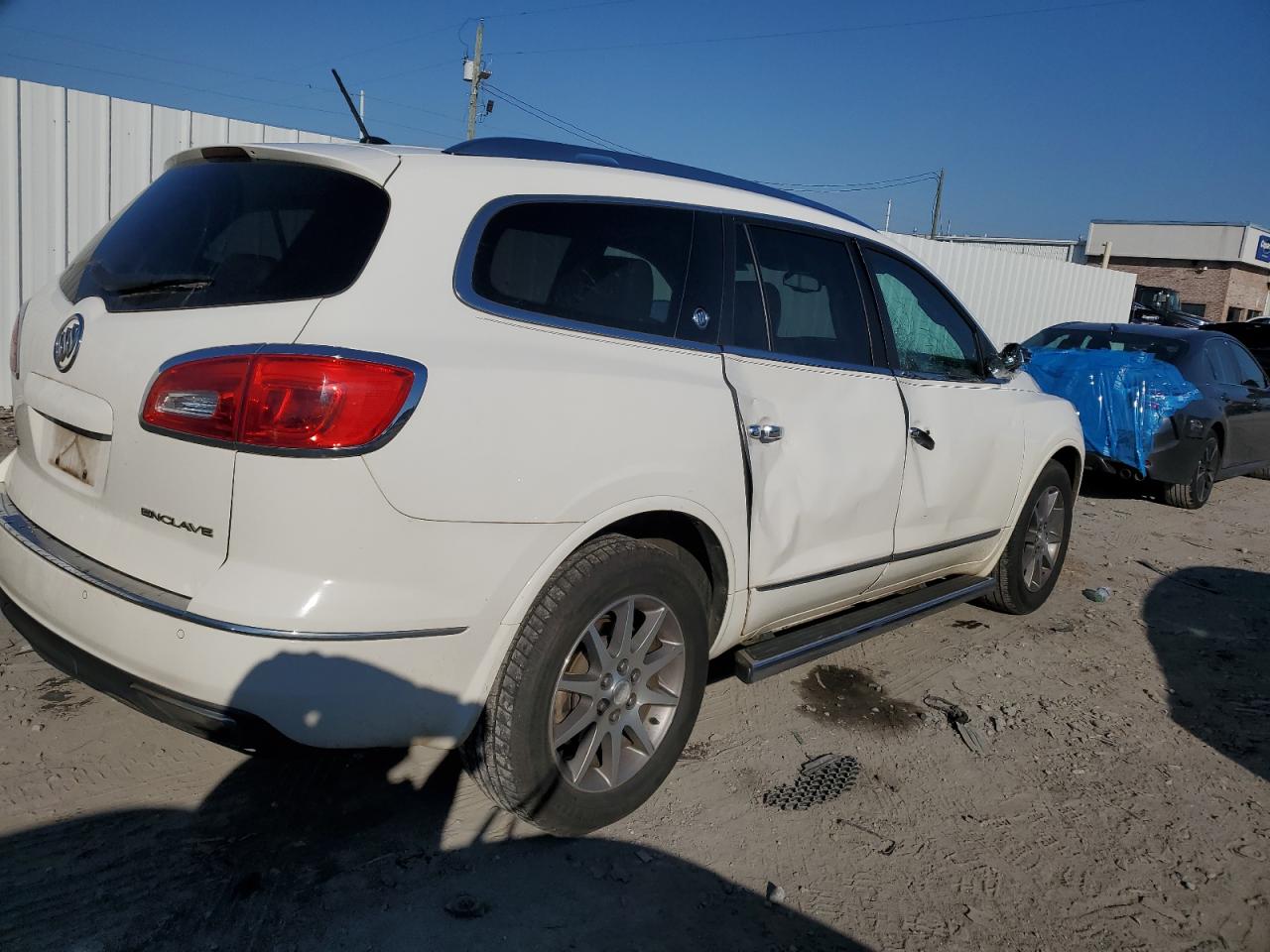 Photo 2 VIN: 5GAKRBKD3EJ247512 - BUICK ENCLAVE 