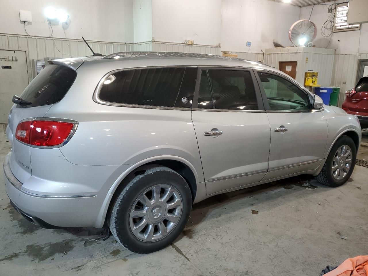 Photo 2 VIN: 5GAKRBKD3EJ375393 - BUICK ENCLAVE 