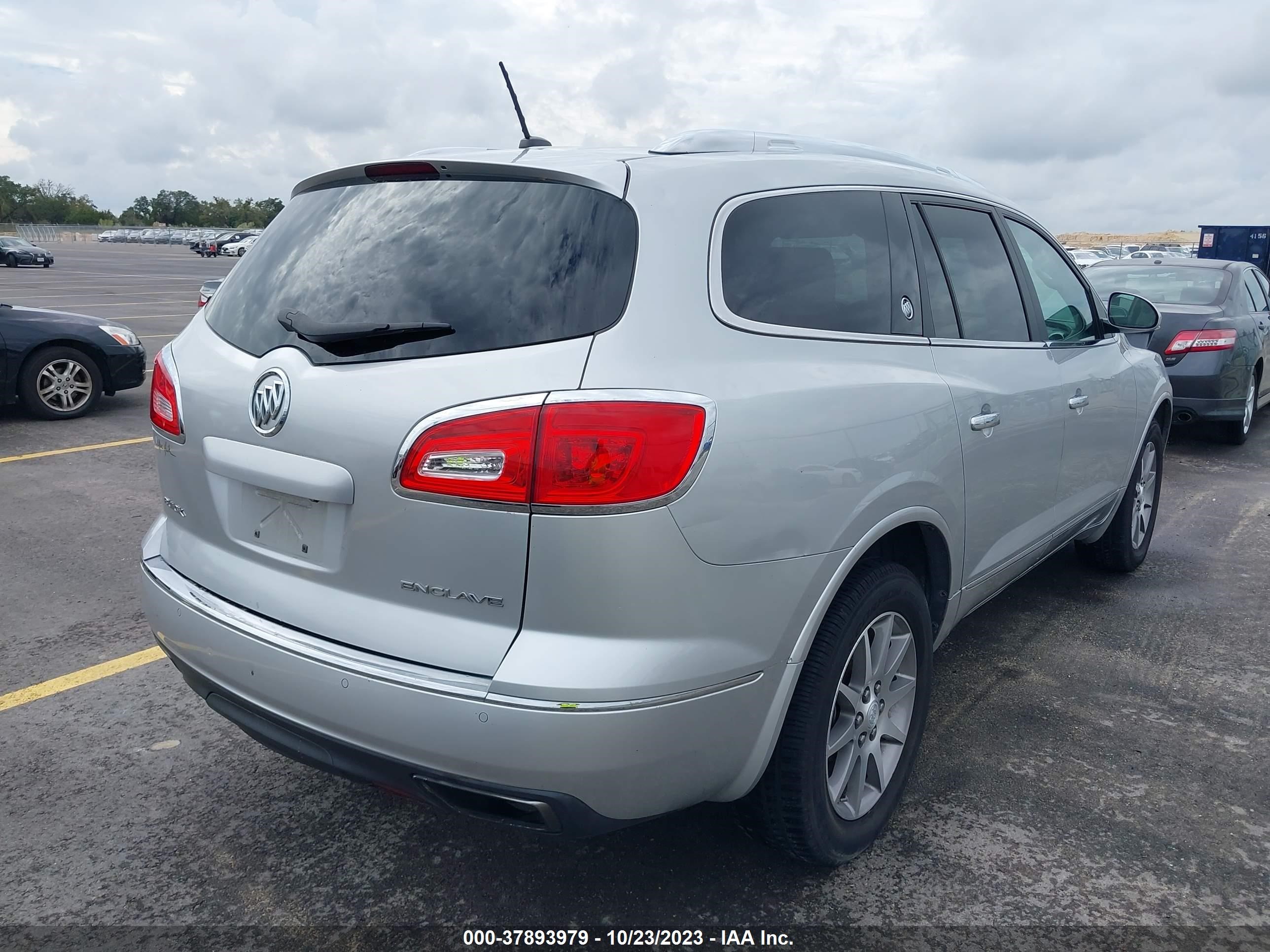 Photo 3 VIN: 5GAKRBKD4FJ176046 - BUICK ENCLAVE 