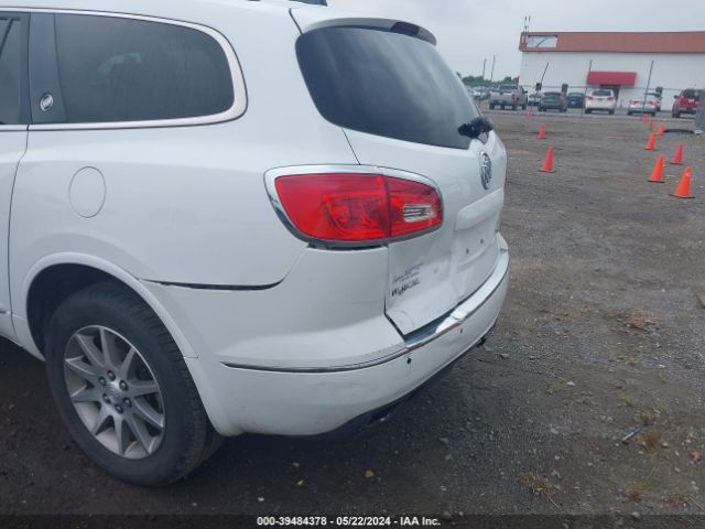 Photo 5 VIN: 5GAKRBKD4GJ104703 - BUICK ENCLAVE 