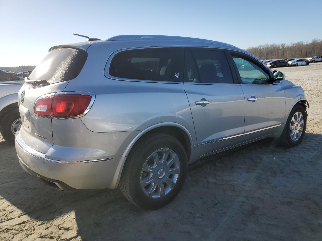 Photo 2 VIN: 5GAKRBKD5GJ102927 - BUICK ENCLAVE 