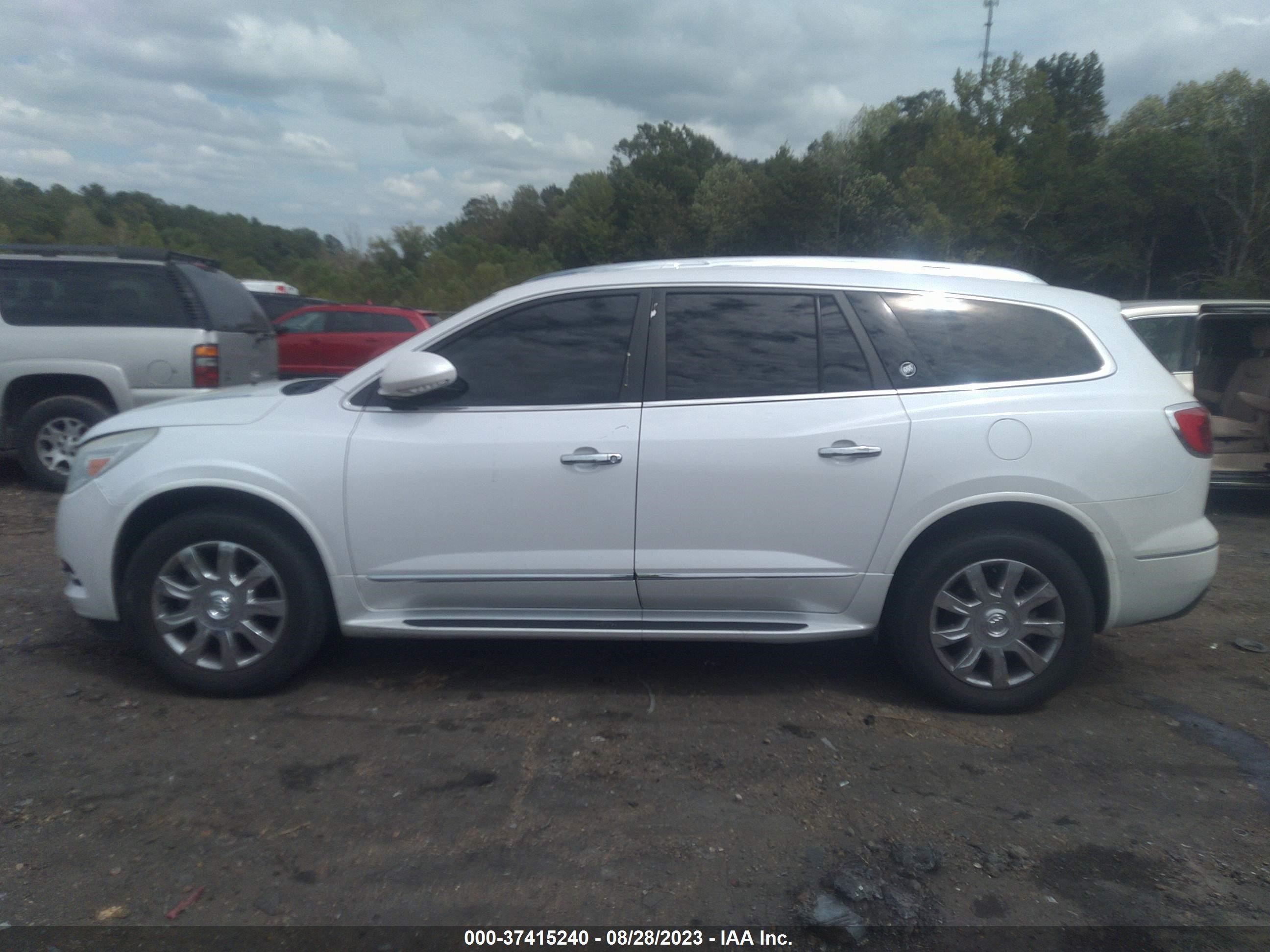 Photo 13 VIN: 5GAKRBKD8GJ223631 - BUICK ENCLAVE 