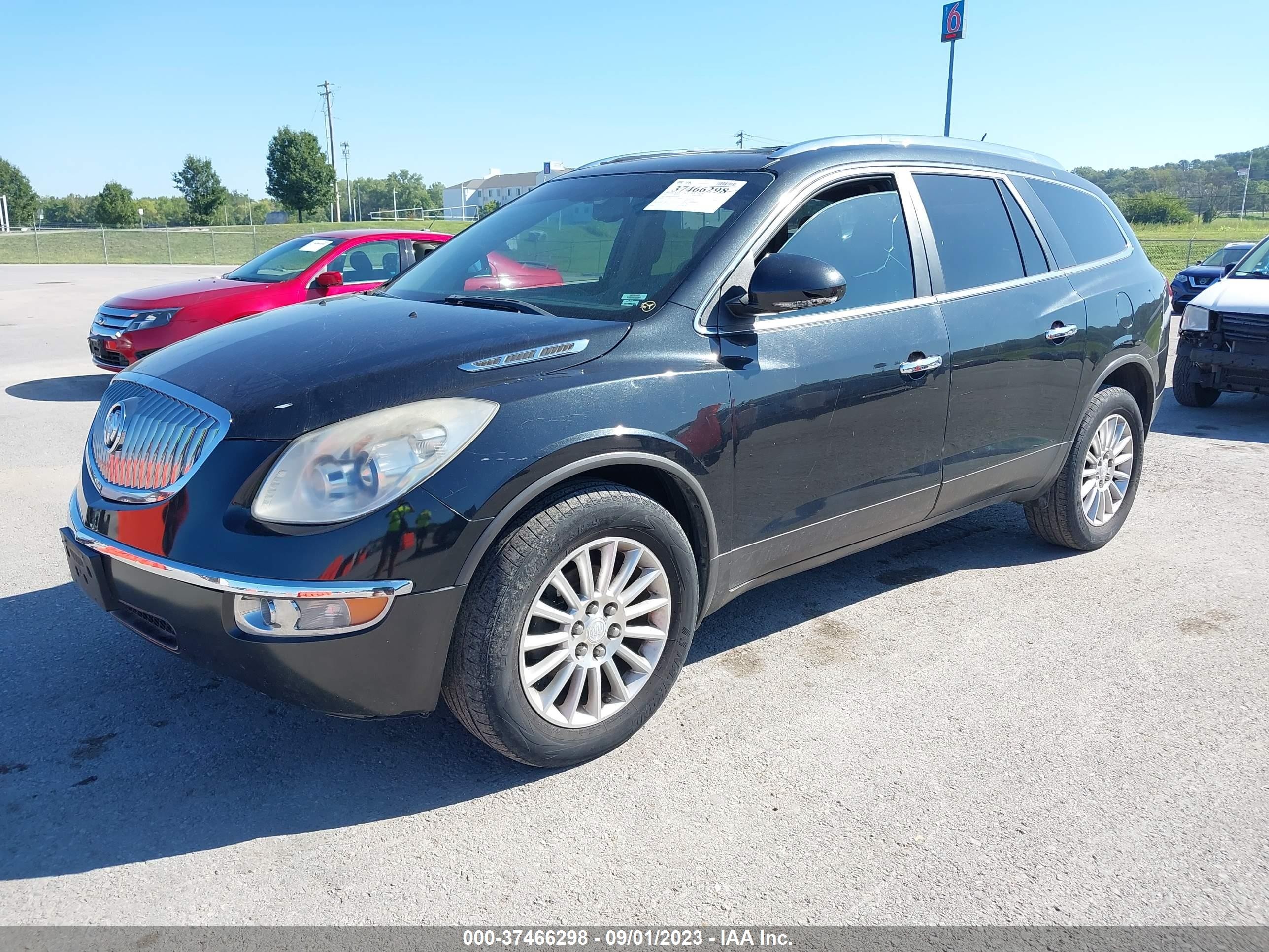 Photo 1 VIN: 5GAKRCED1BJ236182 - BUICK ENCLAVE 