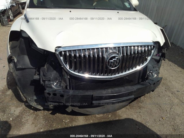 Photo 5 VIN: 5GAKRCED2BJ301251 - BUICK ENCLAVE 