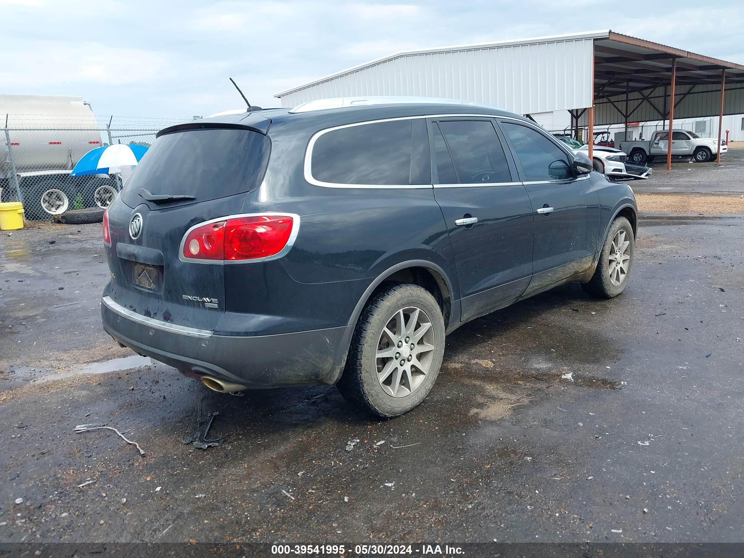 Photo 3 VIN: 5GAKRCED3BJ373950 - BUICK ENCLAVE 