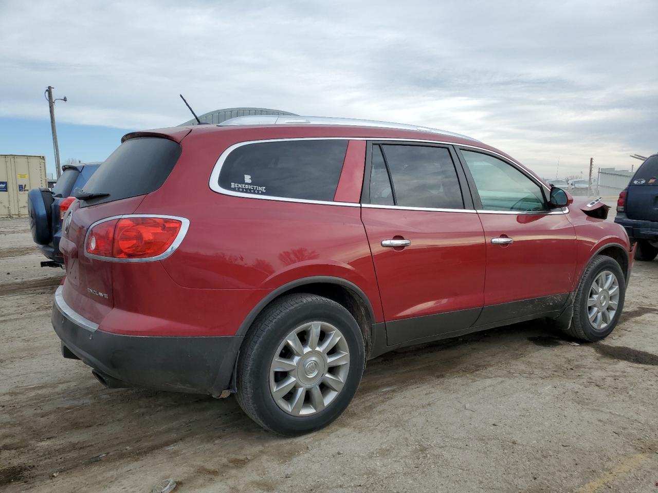 Photo 2 VIN: 5GAKRCED4CJ340960 - BUICK ENCLAVE 