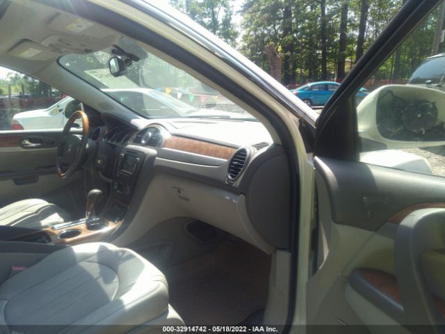 Photo 4 VIN: 5GAKRCED5BJ113811 - BUICK ENCLAVE 