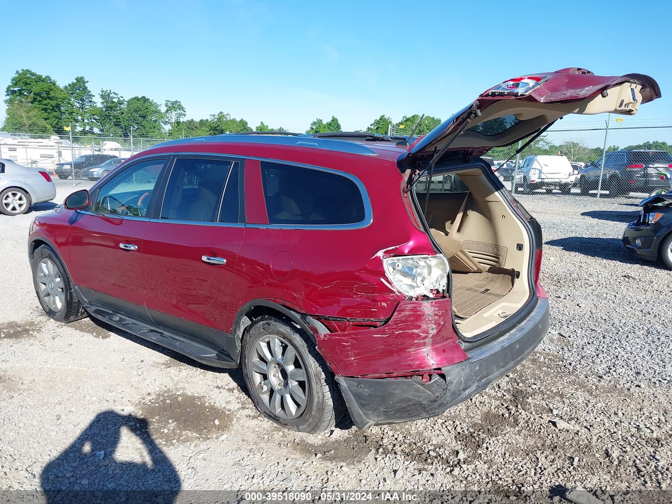 Photo 2 VIN: 5GAKRCED6BJ168347 - BUICK ENCLAVE 