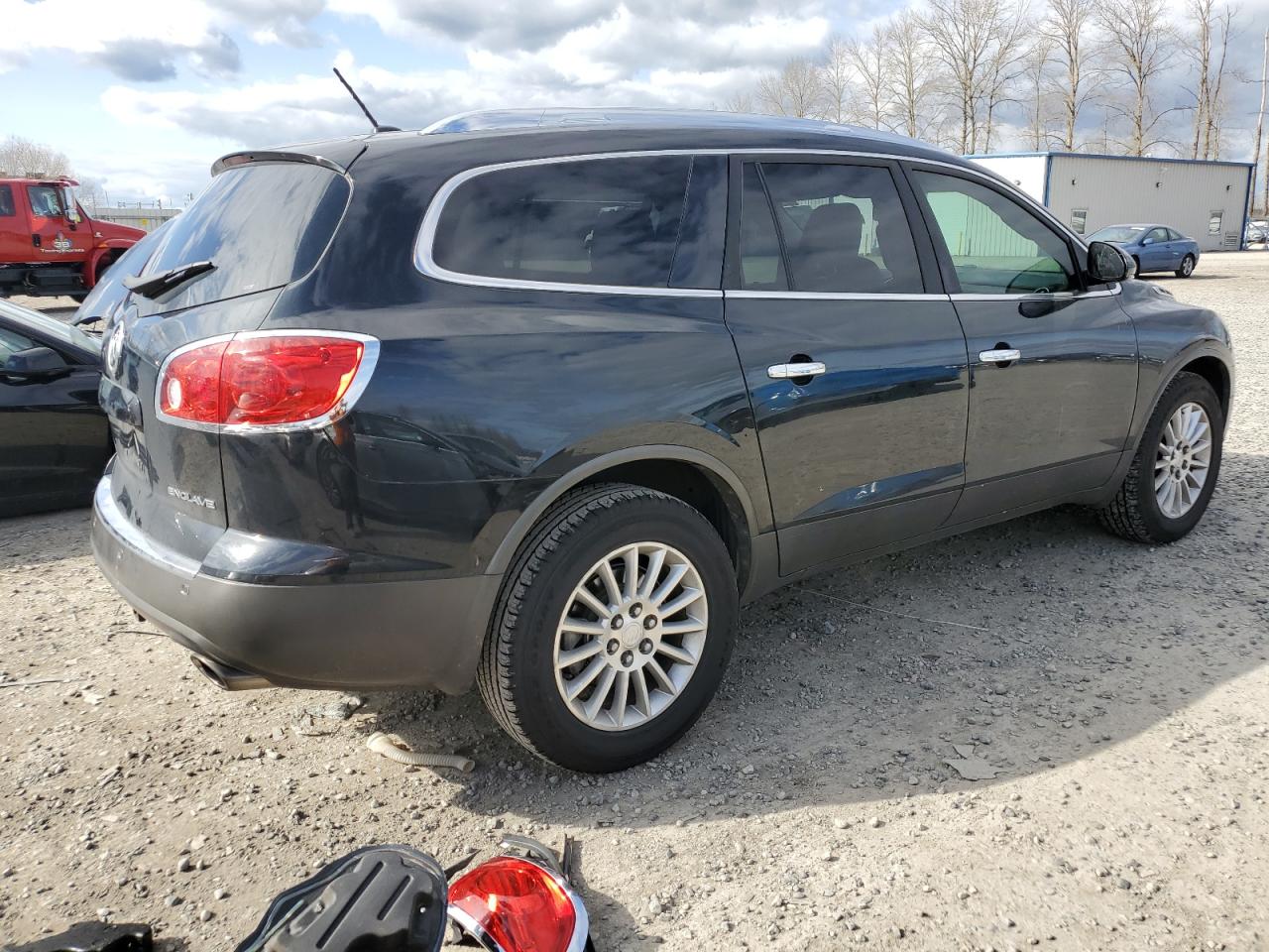 Photo 2 VIN: 5GAKRCED7CJ269978 - BUICK ENCLAVE 