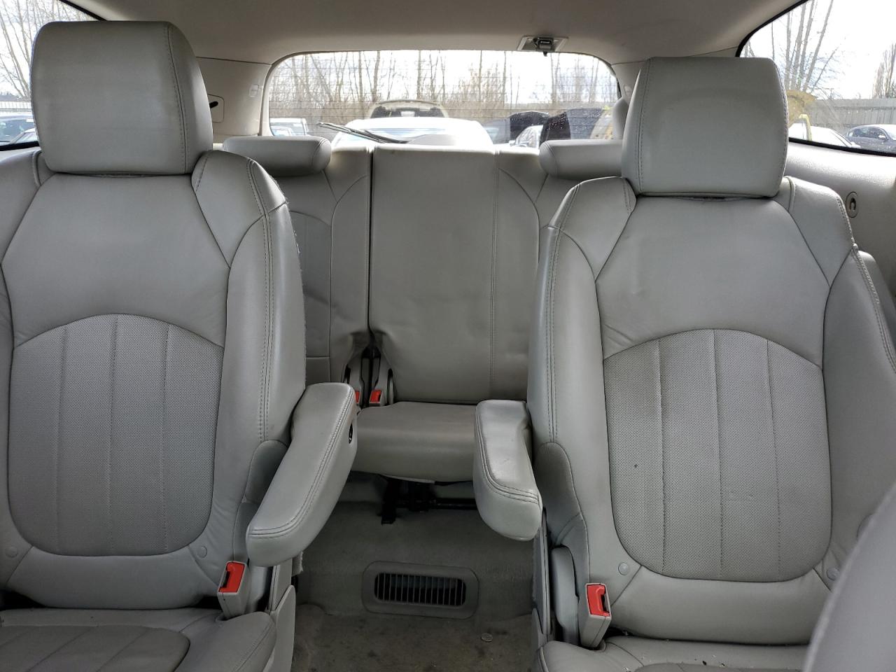 Photo 9 VIN: 5GAKRCED7CJ269978 - BUICK ENCLAVE 