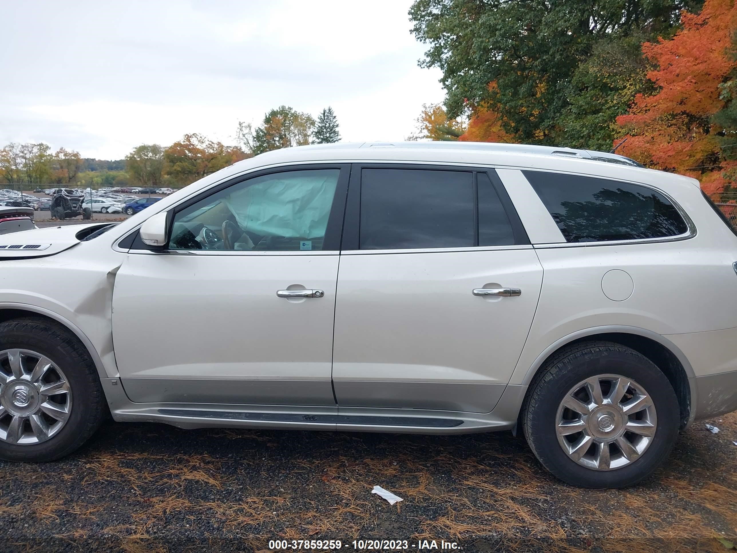 Photo 14 VIN: 5GAKRCED8BJ173419 - BUICK ENCLAVE 