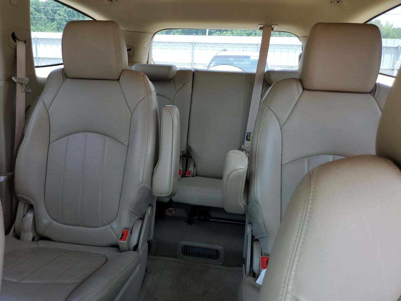 Photo 9 VIN: 5GAKRCED8BJ276470 - BUICK ENCLAVE 