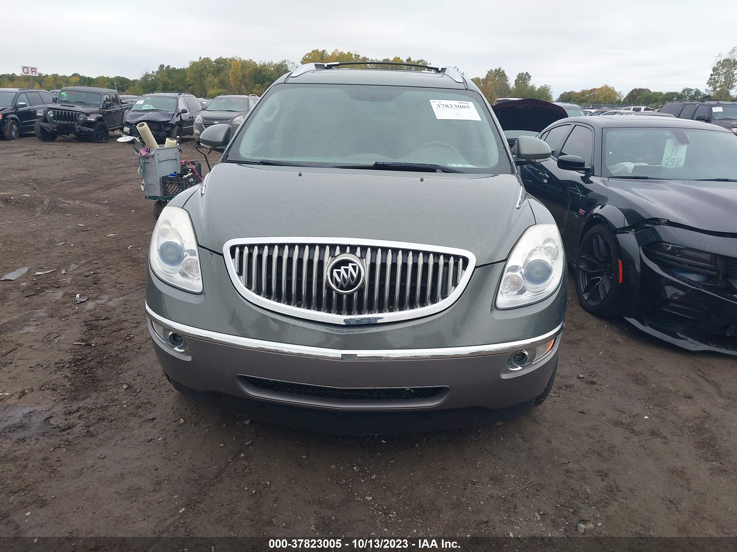 Photo 5 VIN: 5GAKRCED9BJ105940 - BUICK ENCLAVE 