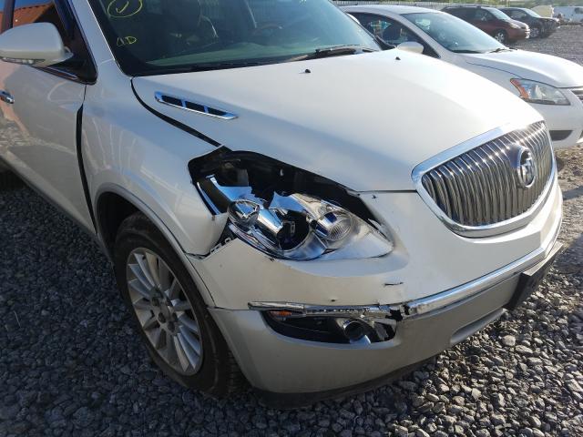 Photo 8 VIN: 5GAKRCED9CJ190392 - BUICK ENCLAVE 