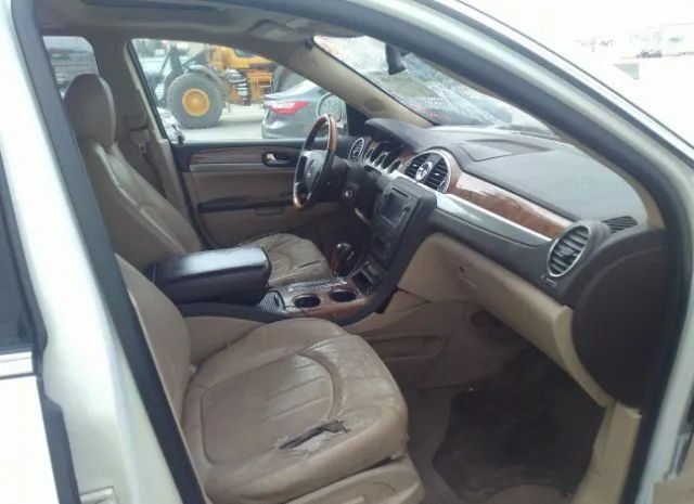 Photo 4 VIN: 5GAKRCEDXBJ240750 - BUICK ENCLAVE 