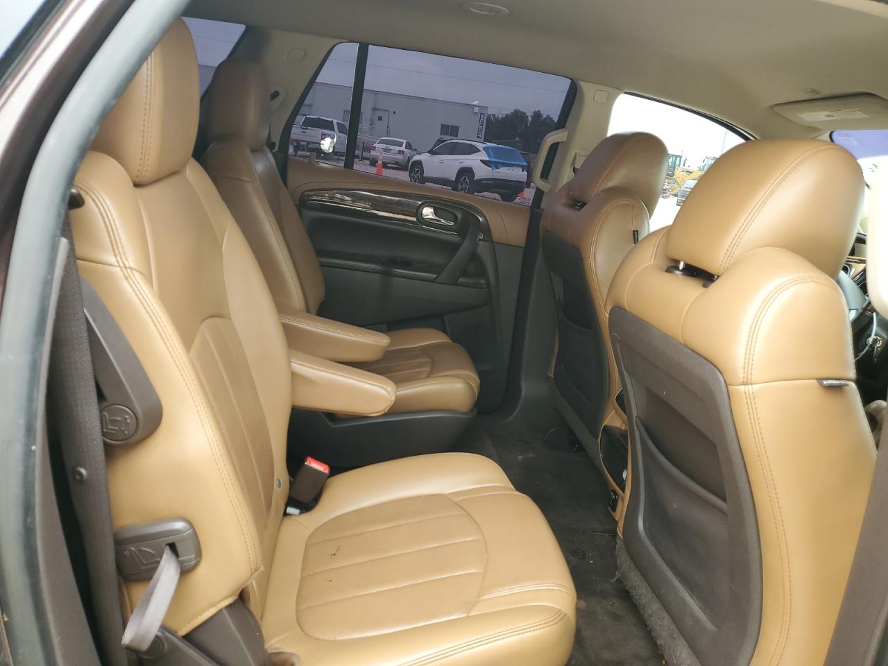 Photo 10 VIN: 5GAKRCKD2FJ175080 - BUICK ENCLAVE 