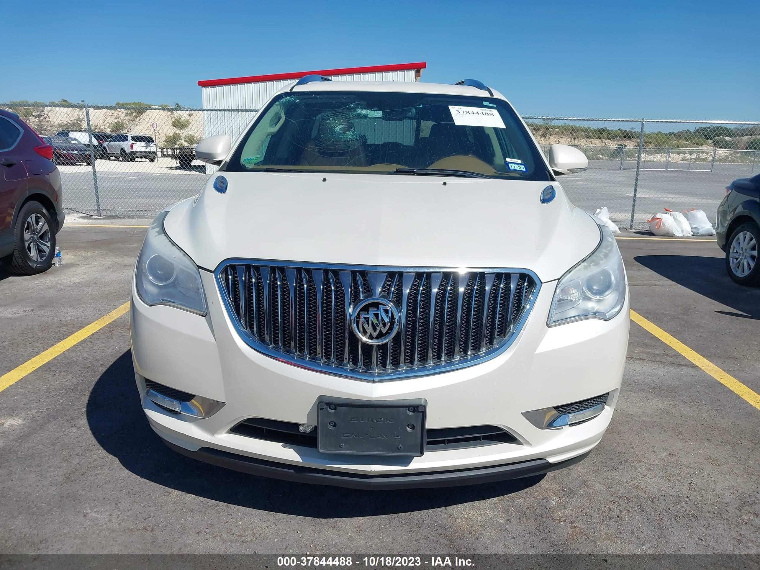 Photo 11 VIN: 5GAKRCKD9EJ227903 - BUICK ENCLAVE 