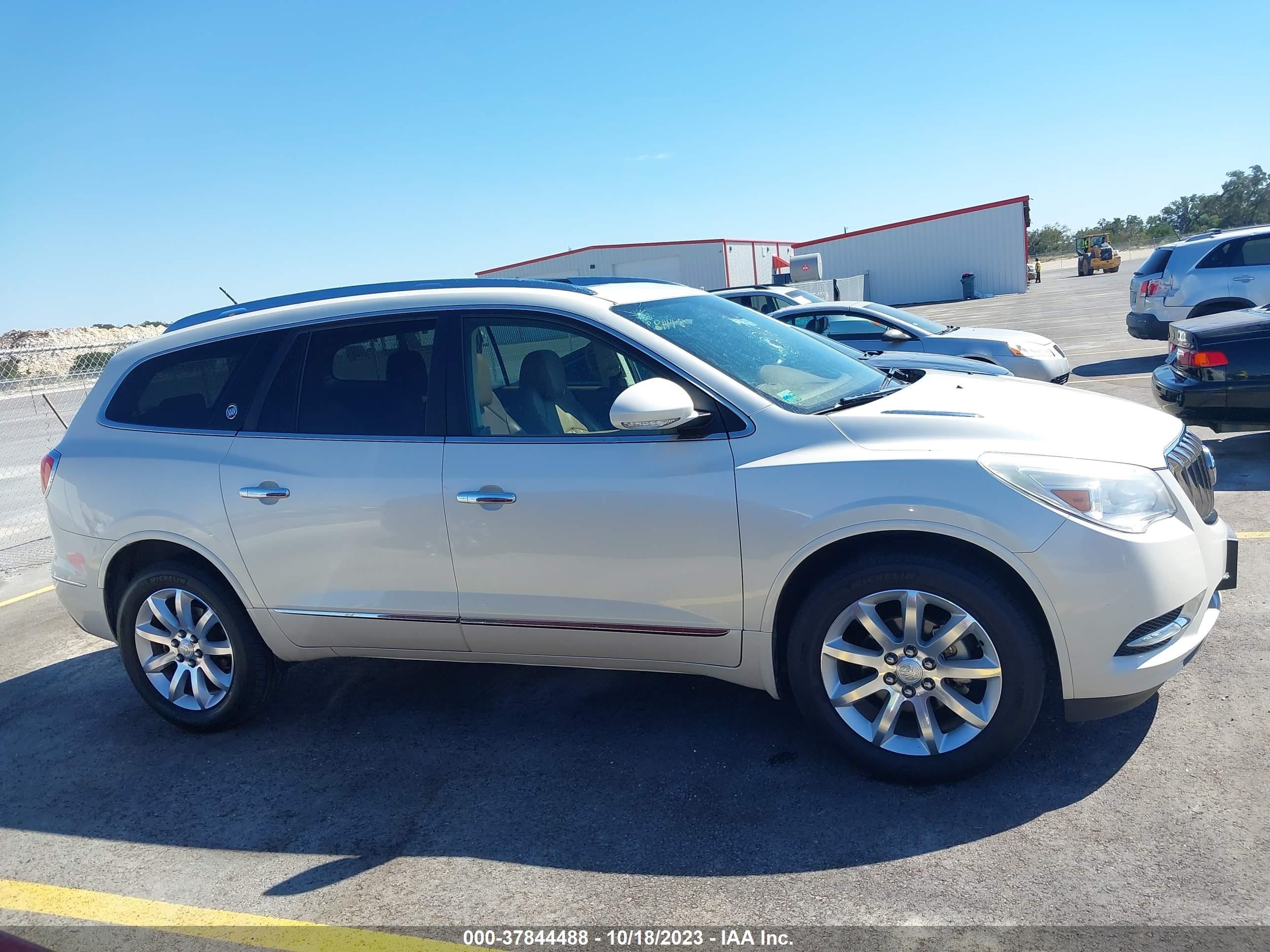 Photo 12 VIN: 5GAKRCKD9EJ227903 - BUICK ENCLAVE 