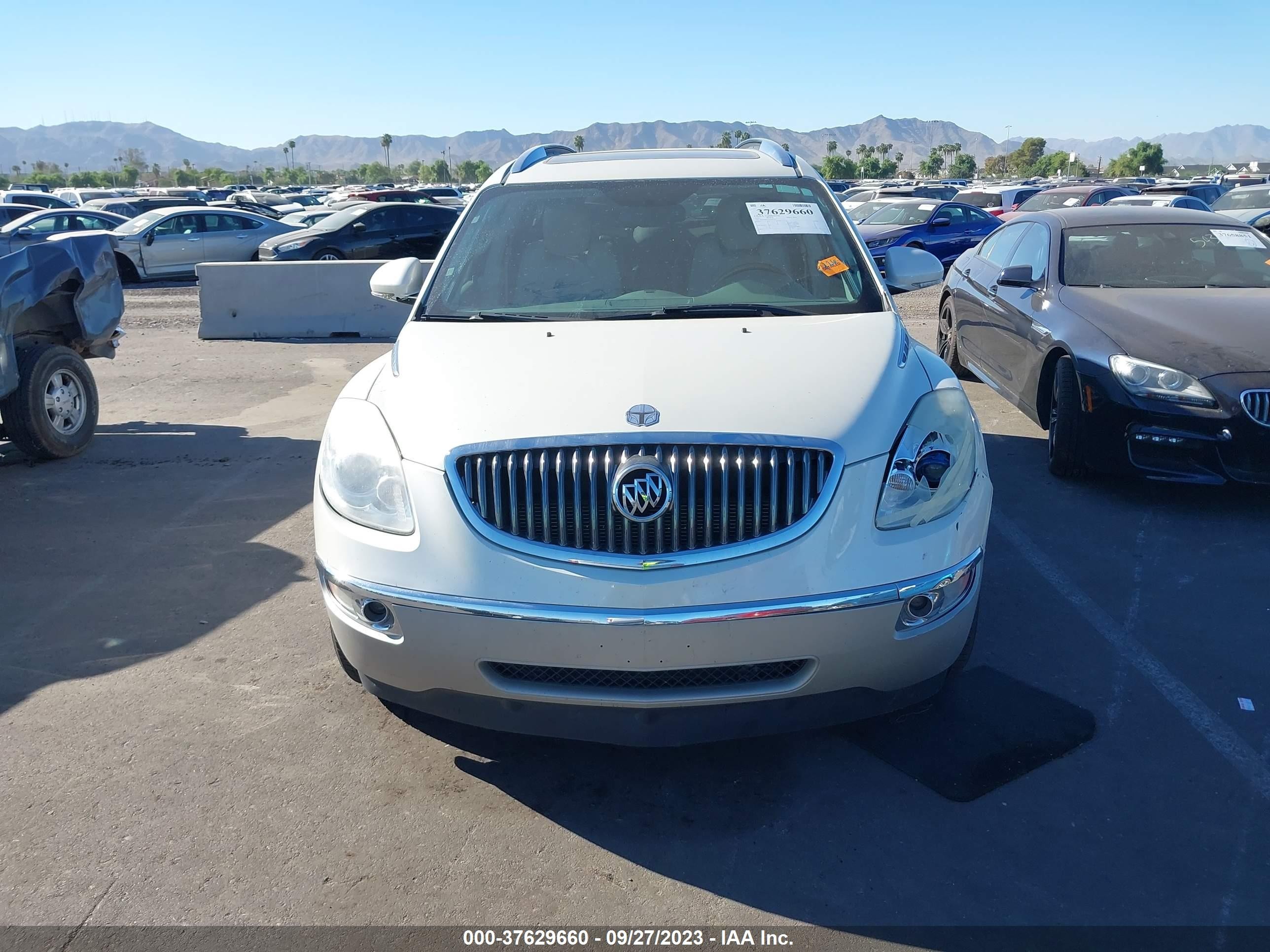 Photo 11 VIN: 5GAKRDED1CJ253152 - BUICK ENCLAVE 