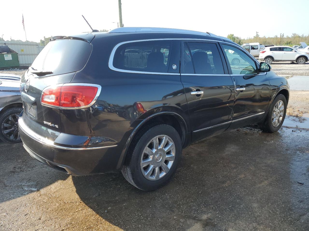 Photo 2 VIN: 5GAKRDKD2DJ106005 - BUICK ENCLAVE 