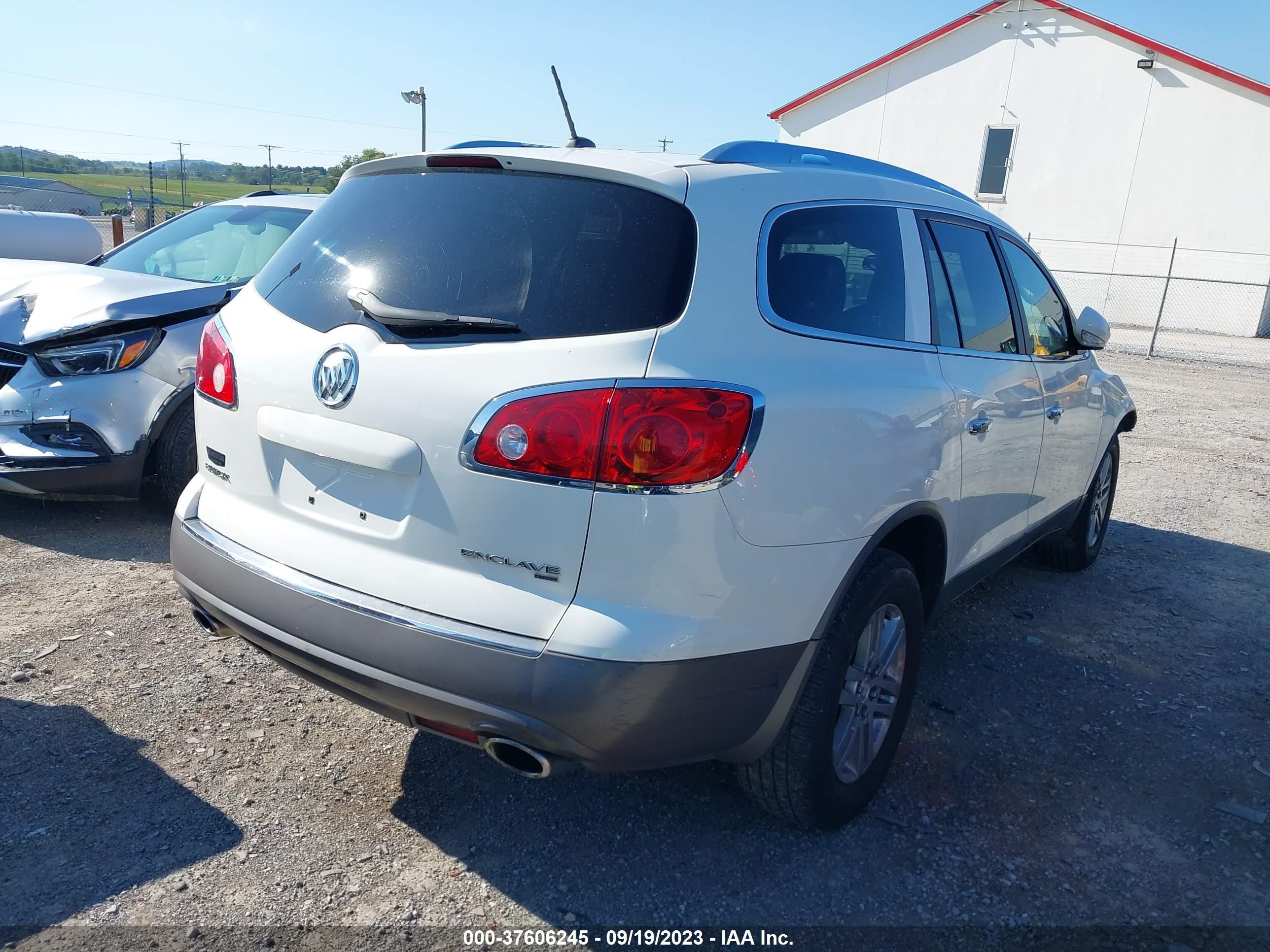 Photo 3 VIN: 5GAKVAED3CJ341484 - BUICK ENCLAVE 