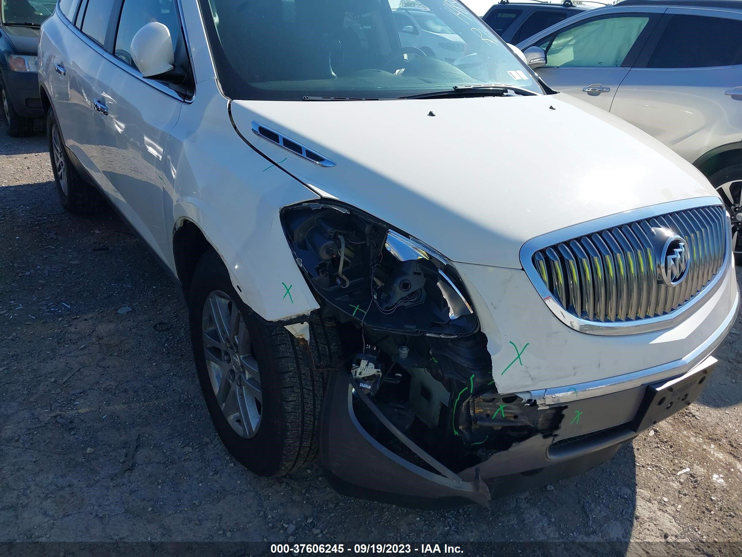 Photo 5 VIN: 5GAKVAED3CJ341484 - BUICK ENCLAVE 