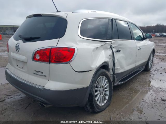 Photo 3 VIN: 5GAKVAEDXBJ102657 - BUICK ENCLAVE 