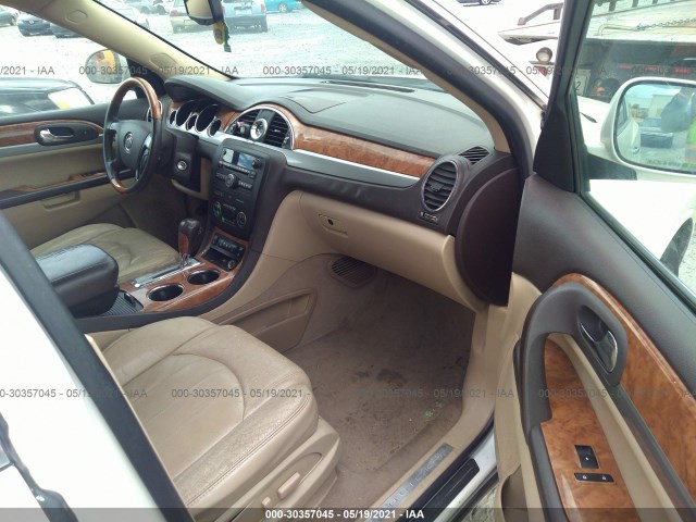 Photo 4 VIN: 5GAKVBED1BJ121104 - BUICK ENCLAVE 