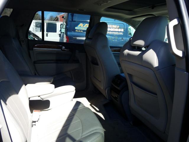 Photo 5 VIN: 5GAKVBED2BJ171218 - BUICK ENCLAVE CX 