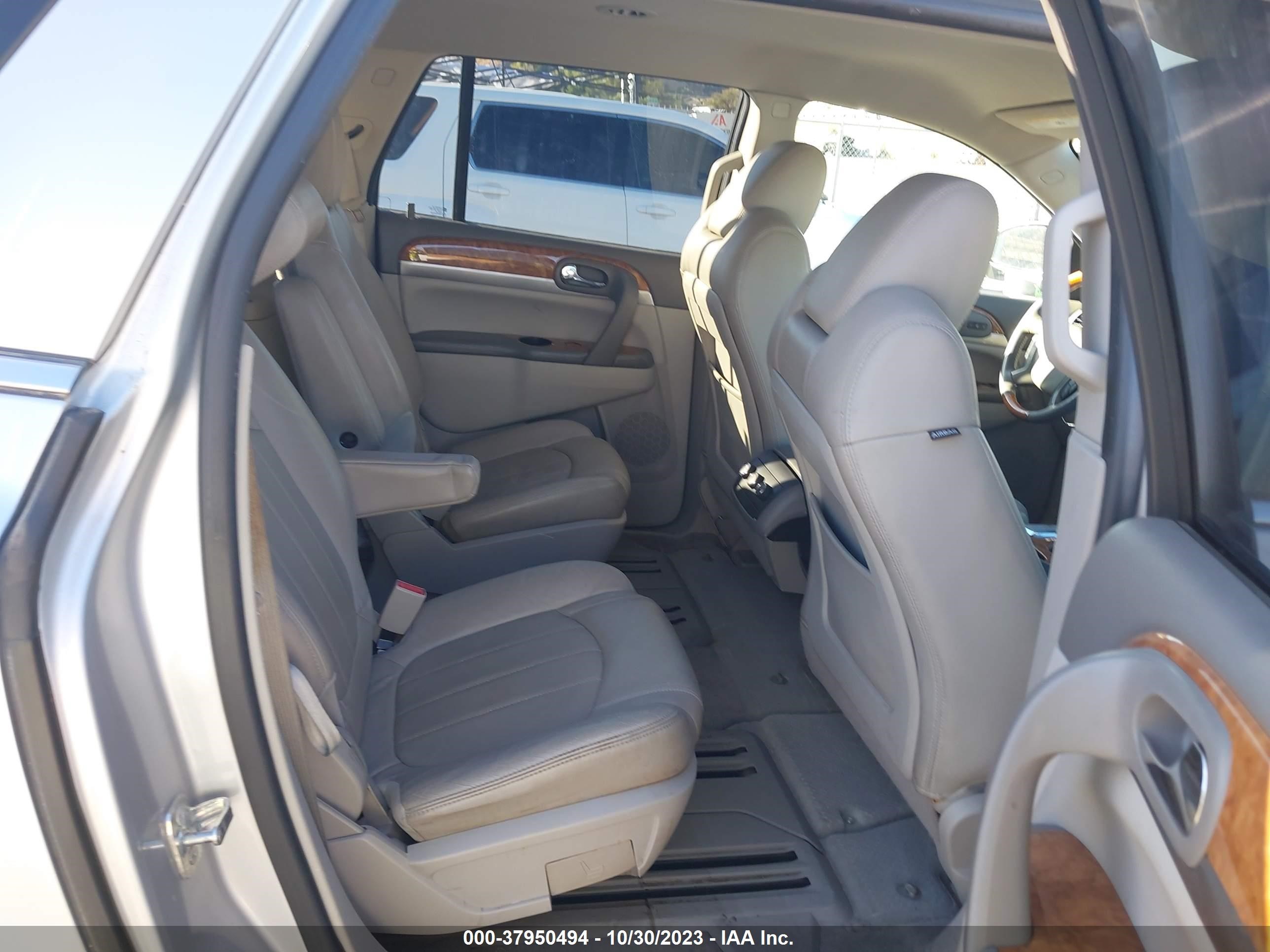 Photo 7 VIN: 5GAKVBED2BJ367255 - BUICK ENCLAVE 