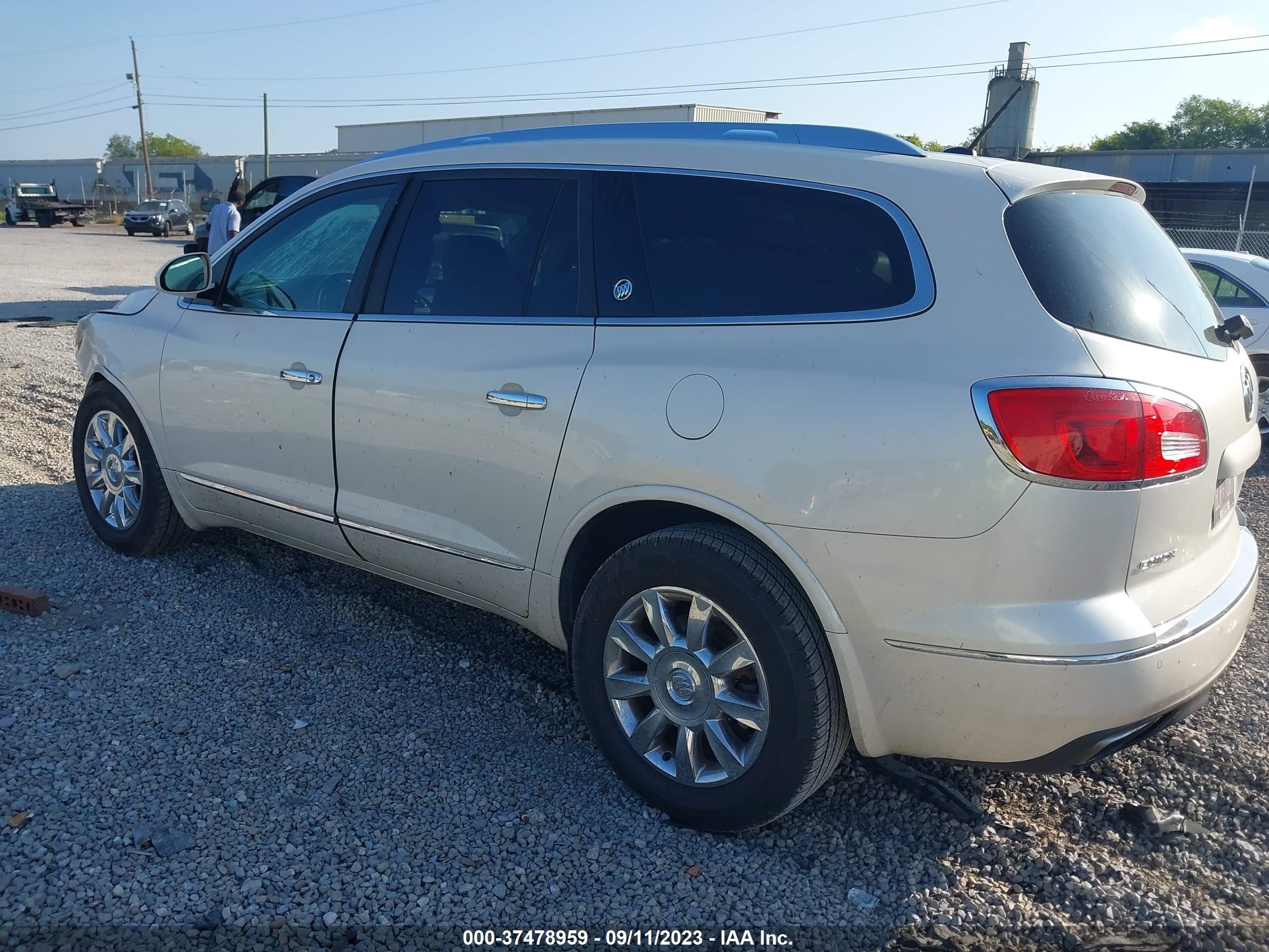 Photo 2 VIN: 5GAKVBKD1EJ142494 - BUICK ENCLAVE 