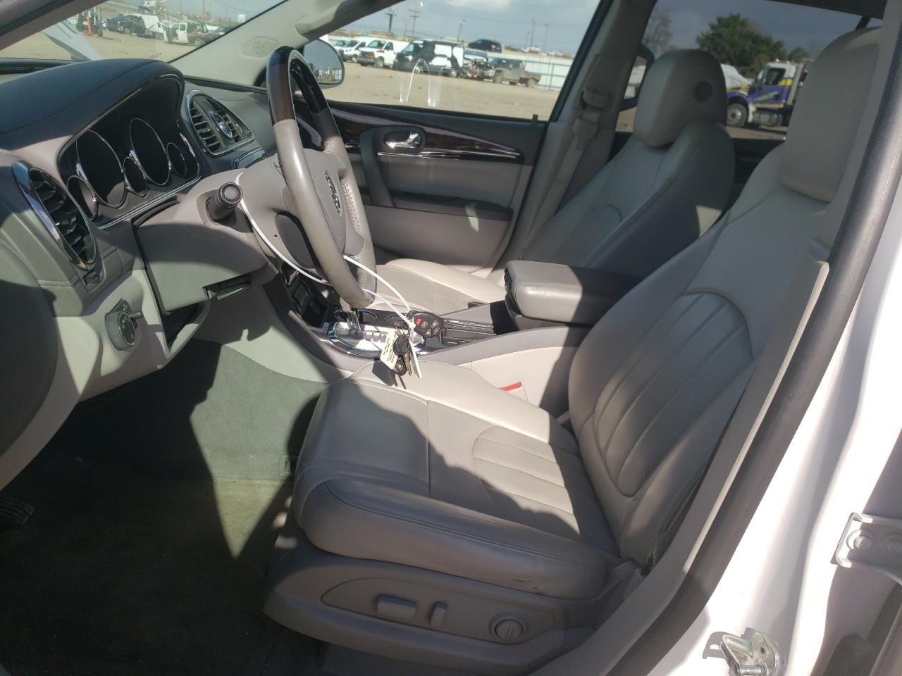 Photo 6 VIN: 5GAKVBKD8GJ311817 - BUICK ENCLAVE 