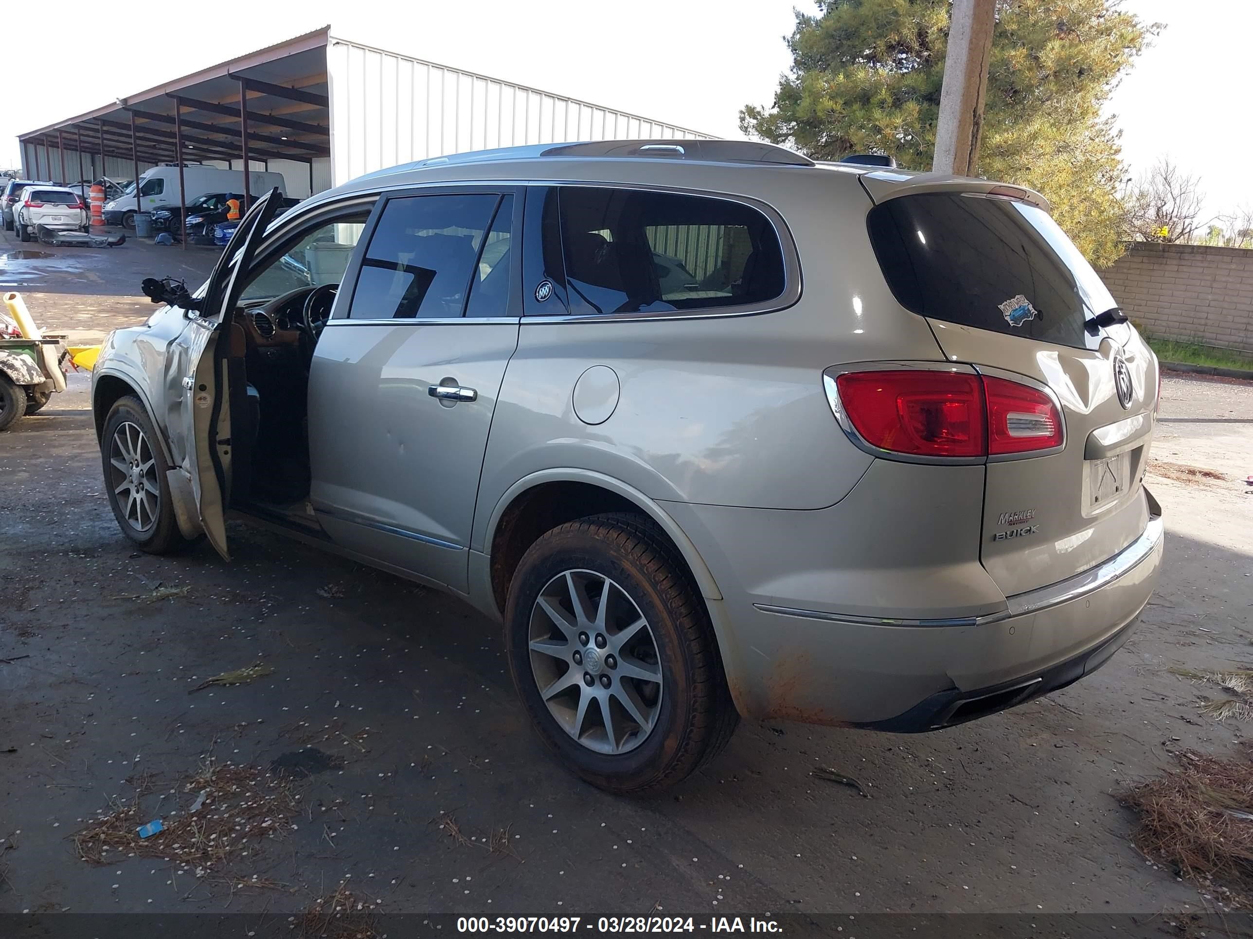 Photo 2 VIN: 5GAKVBKD8HJ272583 - BUICK ENCLAVE 